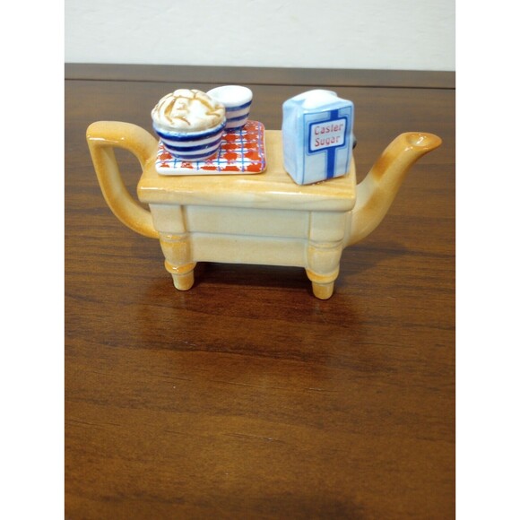 Vintage Paul Cardew Designs Baking Day Kitchen Table Miniature Teapot - Picture 3 of 4
